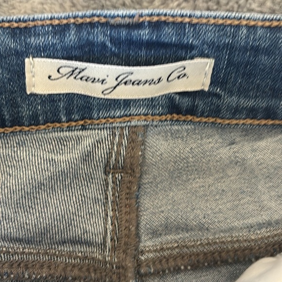 Mavi Tess Embellished High Rise Skinny Jeans in Indigo Pearl Size 29 EUC - Picture 4 of 12